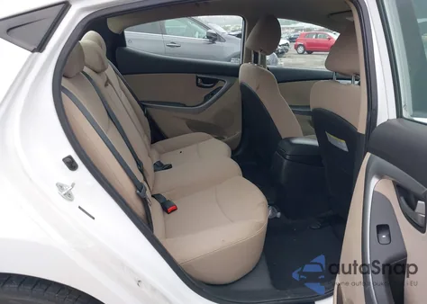 2016 Hyundai Elantra Se z USA, uszkodzony, nr VIN 5NPDH4AE2GH654376